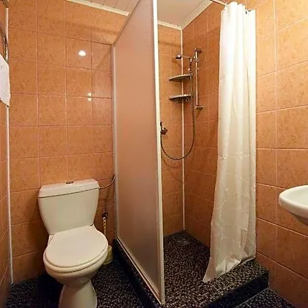 Raze Hotel 3*