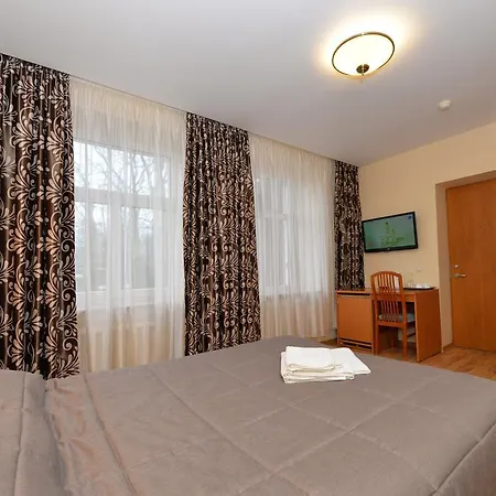 Raze Hotel