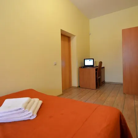 Hotel Raze