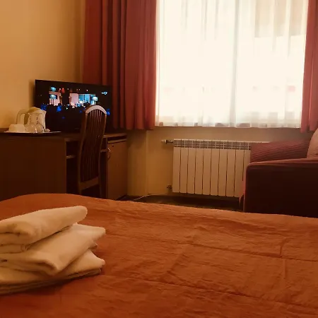 Raze Hotel 3*