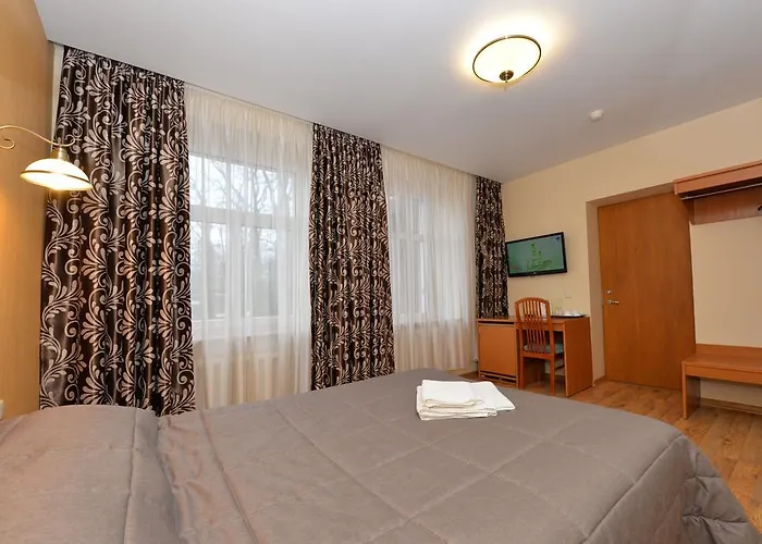 Raze Ξενοδοχείο